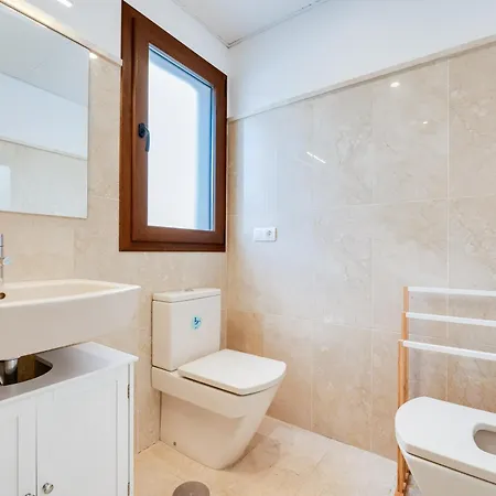 Daire 3 Bed In